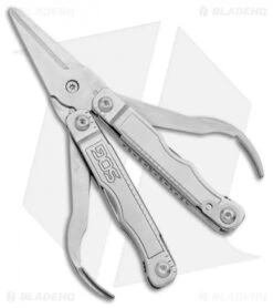 Knife Center Shop 65 Knife Center Shop -Knife Center Shop SOG Snippet 7 in 1 Multi Tool Satin BHQ 94736 jr closed